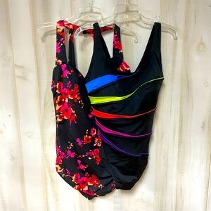 Swimsuits For All Set Of Three Bathing Suits, 2: One Piece, 1: Top Only, Sz 20